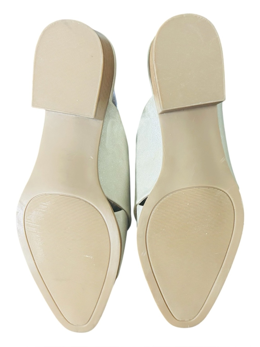 Maurice's Slip-On in Cream - Women's Casual Heels size 9M - Picture 10 of 11